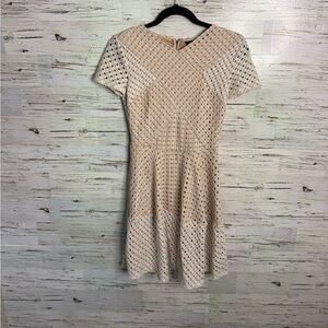 BCBG Maxazria Elyze Dress size xxs cream white a line lace